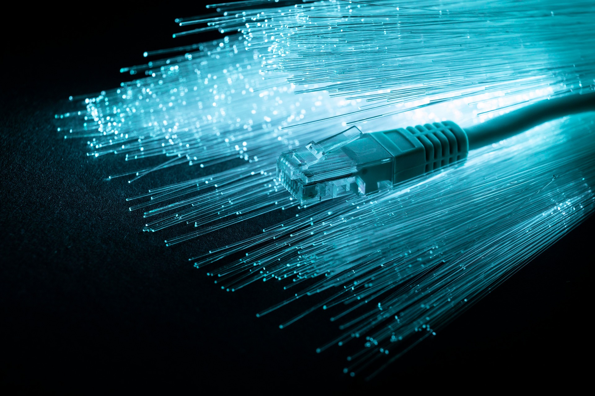 avcom211-smart-cabling-9786819_1920.jpg